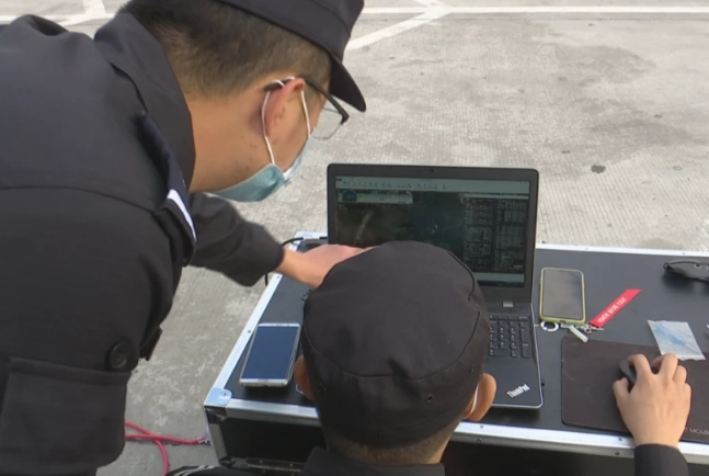 千里眼无人机保障春运交通安全出行(图2) 千里眼无人机保障春运交通安全出行(图2)